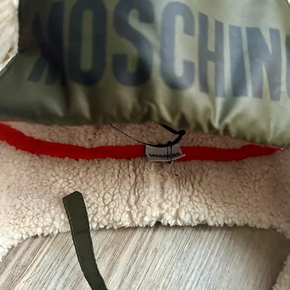 Moschino fur hat - Picture 3 of 6